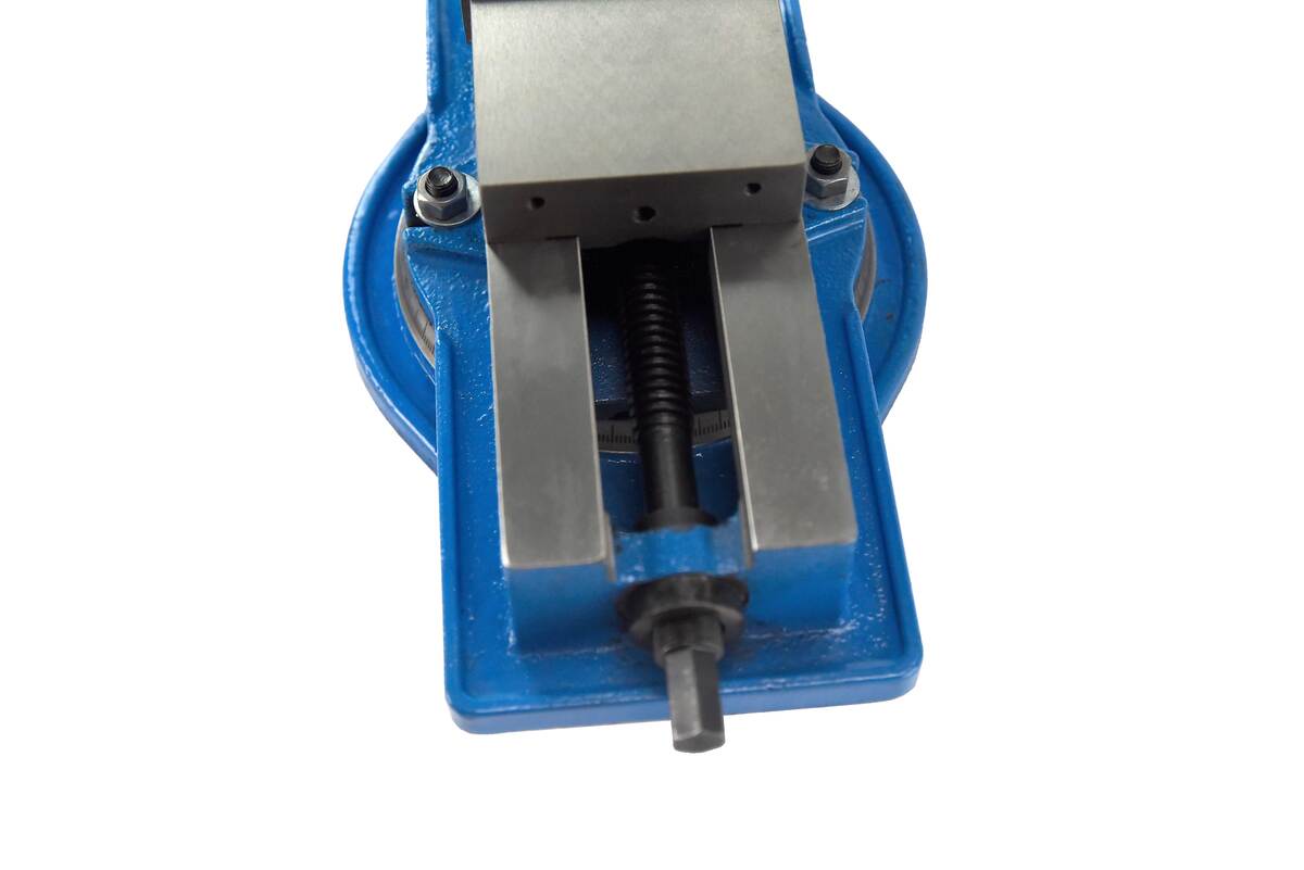 Precision Milling Vise with Swivel Base close up