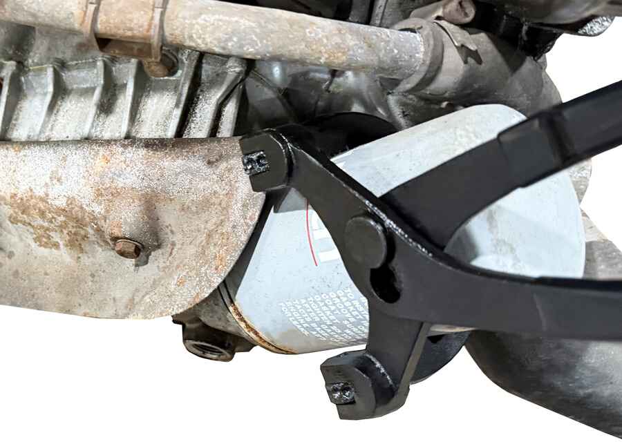Pivoting Oil Filter Pliers in use